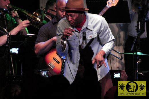 Greg Lee (USA) with The Western Standard Time Ska Orchestra 4. Freedom Sounds Festival - Gebaeude 9, Koeln 22. April 2016 (8).JPG